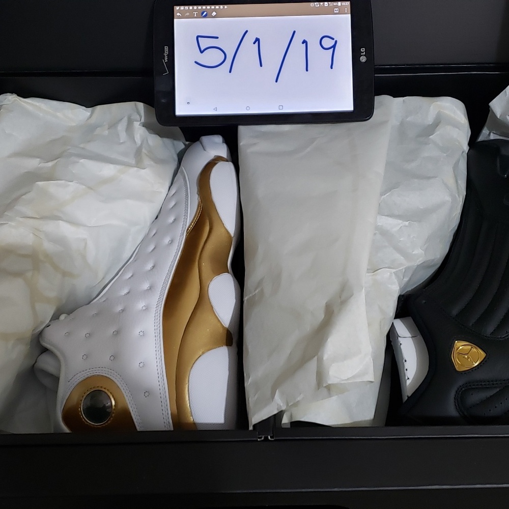 Air Jordan Defining Moments Pack
